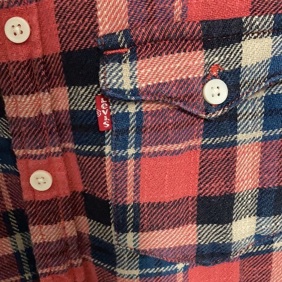 Levis plaid flannel shirt - Picture 4 of 4